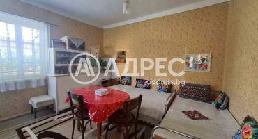 Къща/Вила, Елхово, 661323, Снимка 1