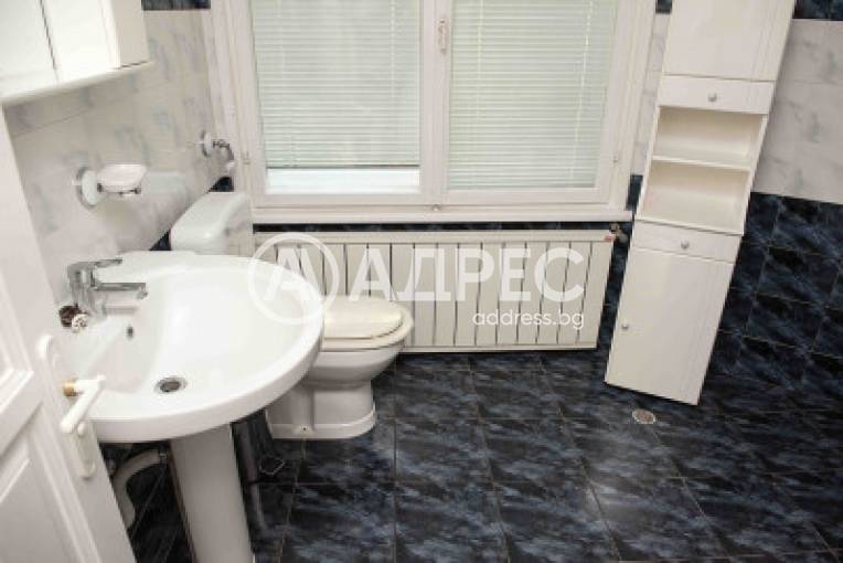 Къща/Вила, Варна, к.к. Св.Св. Константин и Елена, 680324, Снимка 15