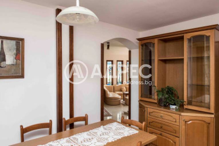 Къща/Вила, Варна, к.к. Св.Св. Константин и Елена, 680324, Снимка 6