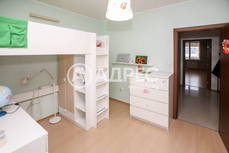 Тристаен апартамент, София, Гоце Делчев, 681324, Снимка 8