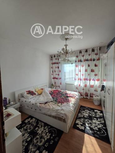 Тристаен апартамент, Павликени, 682324, Снимка 1