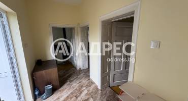 Къща/Вила, Нови пазар, 701324, Снимка 2