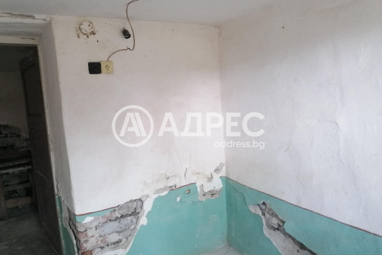 Къща/Вила, Чарда, 658325, Снимка 2