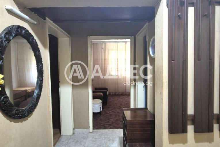 Тристаен апартамент, Русе, Здравец, 700325, Снимка 5