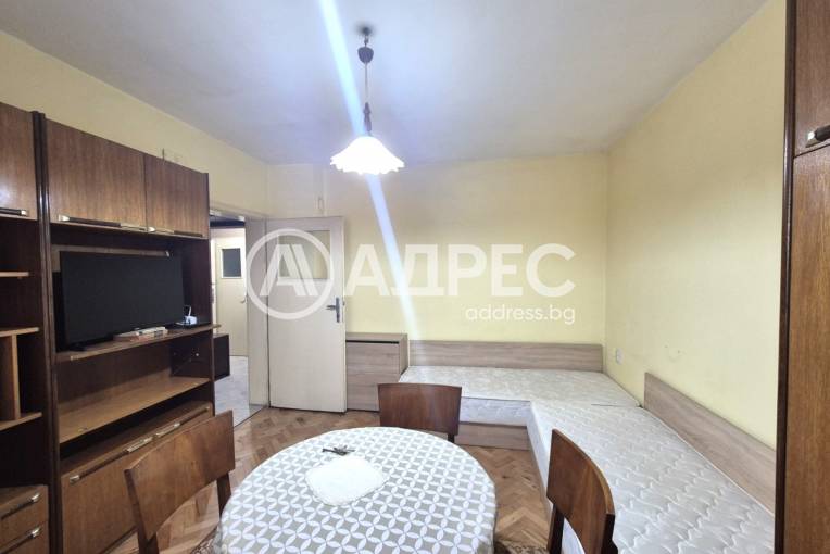 Тристаен апартамент, Русе, Здравец, 700325, Снимка 8
