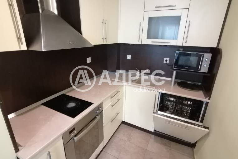 Тристаен апартамент, Варна, Електрон, 702325, Снимка 2