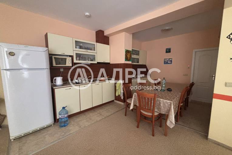 Многостаен апартамент, Варна, к.к. Златни Пясъци, 675326, Снимка 7