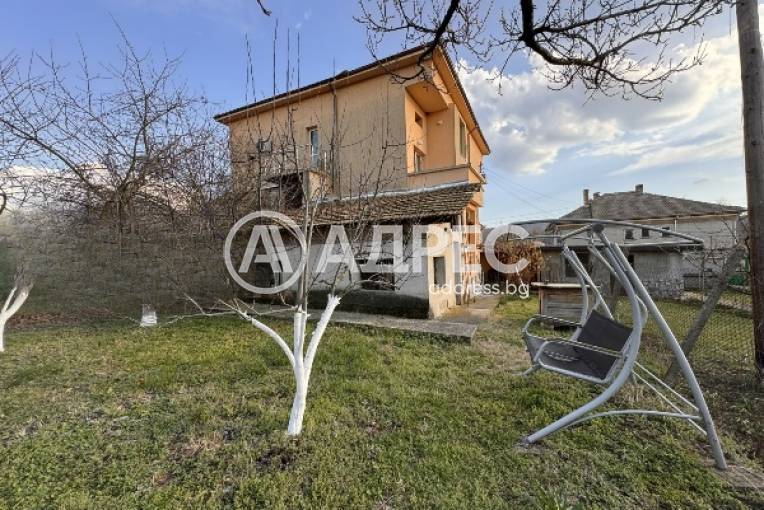 Етаж от къща, Първомайци, 656327, Снимка 1