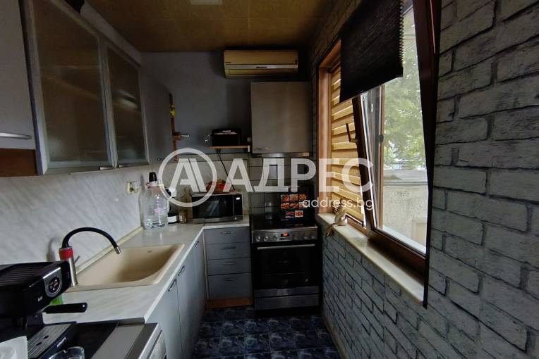 Тристаен апартамент, Пазарджик, Запад, 700327, Снимка 2