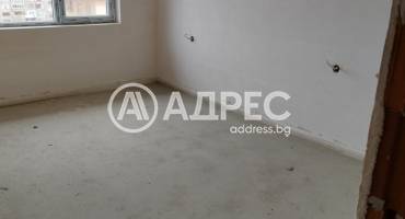 Тристаен апартамент, Благоевград, Освобождение, 690328, Снимка 1