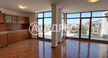 Тристаен апартамент, Свети Влас, 674331, Снимка 1