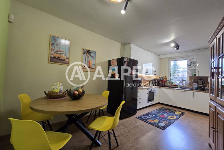 Многостаен апартамент, София, Бъкстон, 683332, Снимка 3