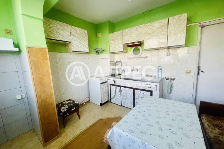 Двустаен апартамент, Шумен, Болницата, 691332, Снимка 2