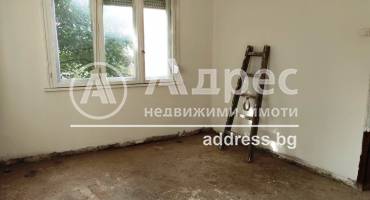 Тристаен апартамент, Благоевград, Център, 510333, Снимка 3