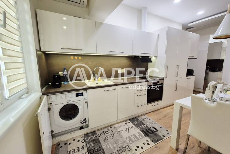 Едностаен апартамент, Варна, Център, 680333, Снимка 1