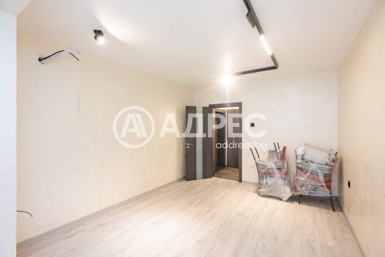 Многостаен апартамент, Варна, Операта, 660335, Снимка 10