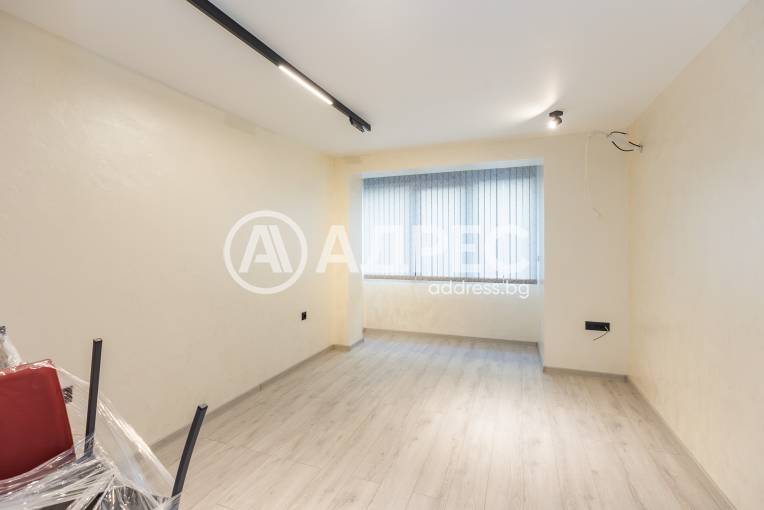 Многостаен апартамент, Варна, Операта, 660335, Снимка 9