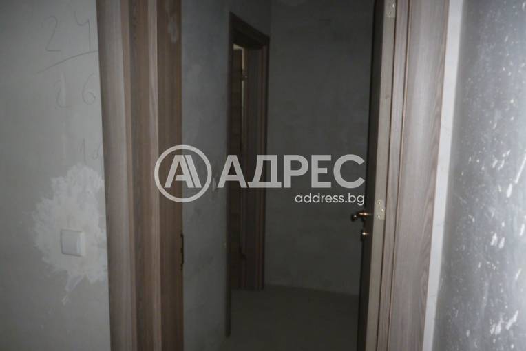 Тристаен апартамент, Добрич, Център, 659336, Снимка 3