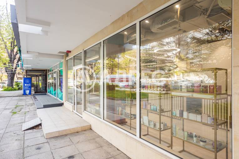 Магазин, Варна, Червен площад, 671337, Снимка 1