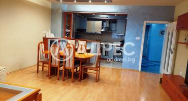 Тристаен апартамент, Благоевград, Център, 684337, Снимка 2