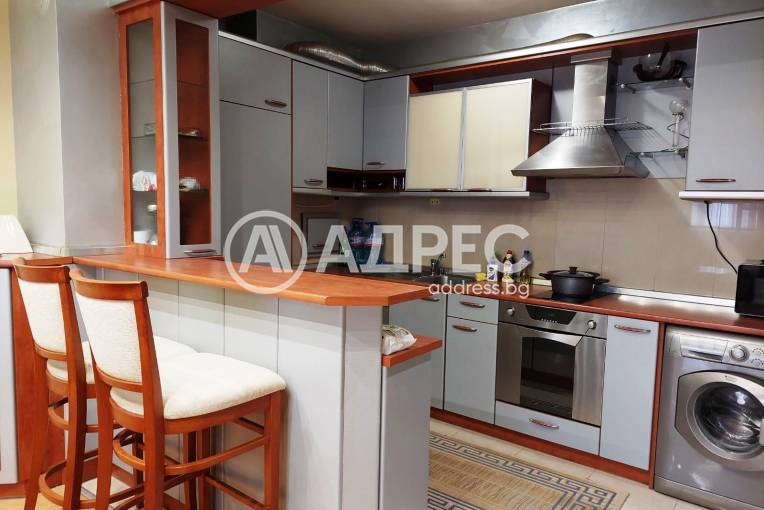 Тристаен апартамент, Благоевград, Център, 684337, Снимка 5