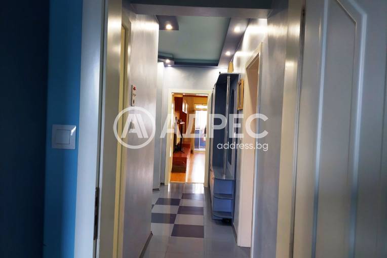 Тристаен апартамент, Благоевград, Център, 684337, Снимка 7