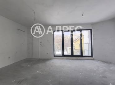 Тристаен апартамент, Русе, Широк център, 685337, Снимка 1