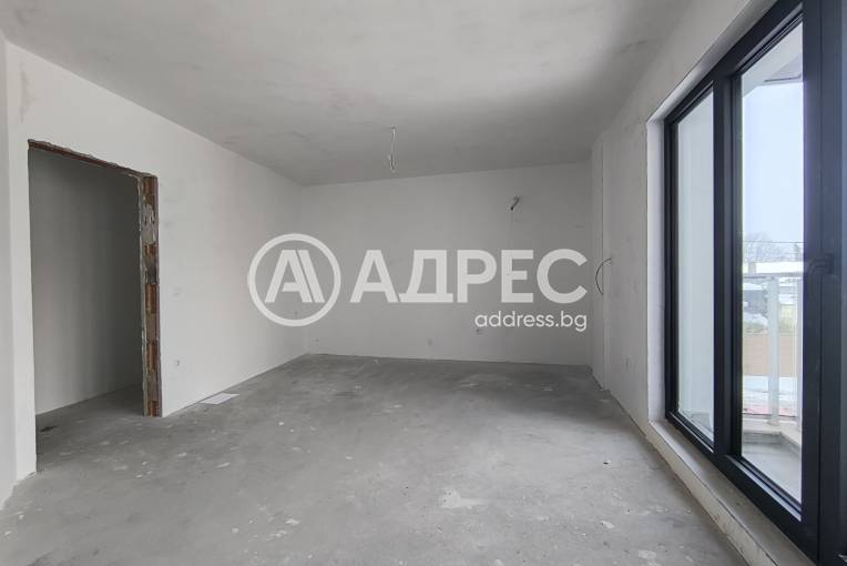 Тристаен апартамент, Русе, Широк център, 685337, Снимка 1