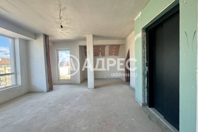 Двустаен апартамент, София, Център, 686337, Снимка 1