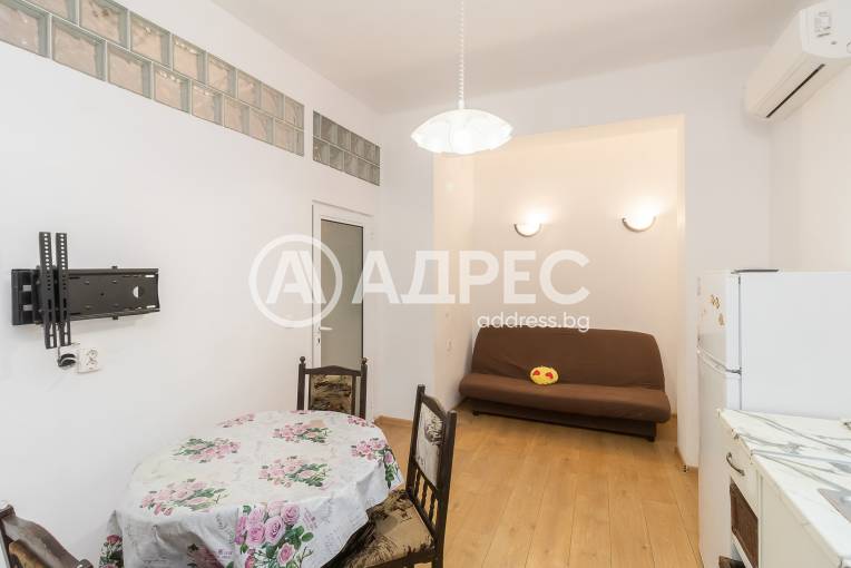 Тристаен апартамент, Варна, Център, 698338, Снимка 2