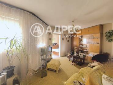 Тристаен апартамент, Русе, Широк център, 686339, Снимка 1