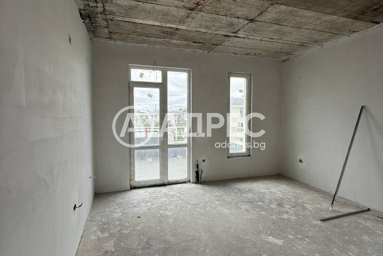 Тристаен апартамент, Добрич, Център, 336341, Снимка 2