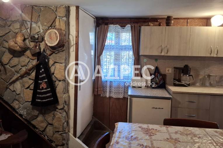 Къща/Вила, Ловнидол, 669342, Снимка 9