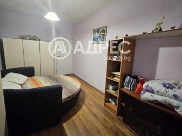 Тристаен апартамент, Варна, Кайсиева градина, 679342, Снимка 1