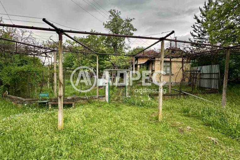 Къща/Вила, Врабево, 695342, Снимка 1