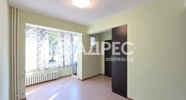 Тристаен апартамент, София, Иван Вазов, 699342, Снимка 9