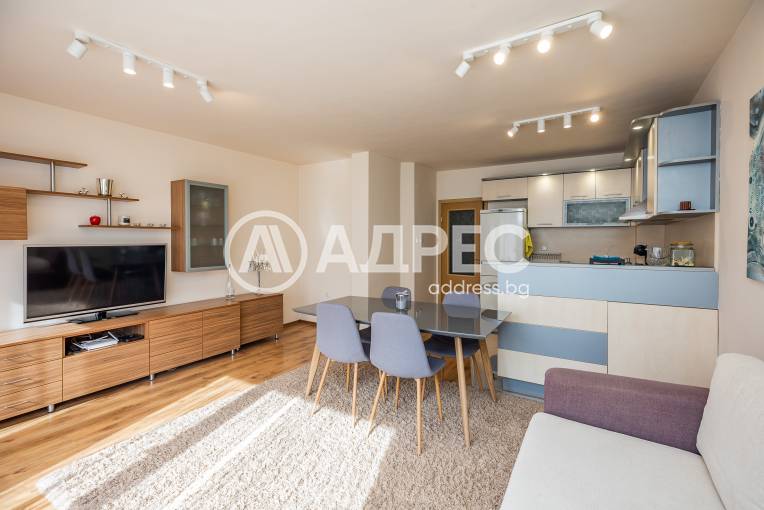 Двустаен апартамент, Варна, Окръжна болница, 671343, Снимка 11