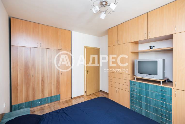 Двустаен апартамент, Варна, Окръжна болница, 671343, Снимка 14