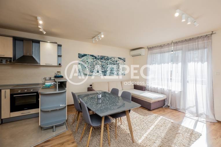 Двустаен апартамент, Варна, Окръжна болница, 671343, Снимка 2