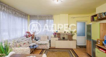 Къща/Вила, Варна, Автогара, 689343, Снимка 1