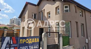 Къща/Вила, Шумен, Център, 664344, Снимка 1