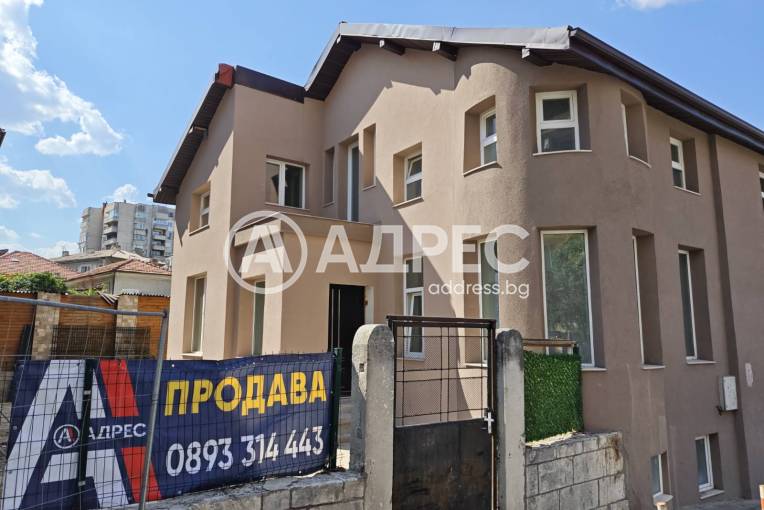 Къща/Вила, Шумен, Център, 664344, Снимка 1