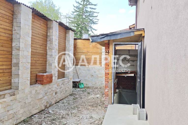 Къща/Вила, Шумен, Център, 664344, Снимка 10