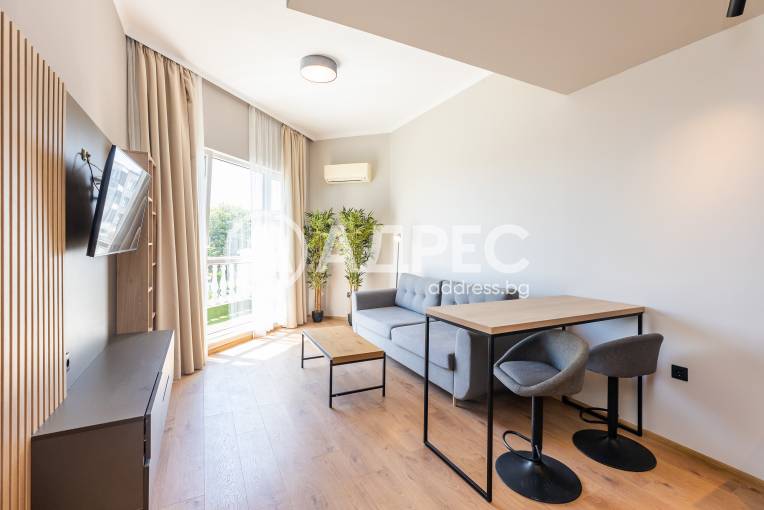 Двустаен апартамент, Варна, Бриз, 671344, Снимка 3