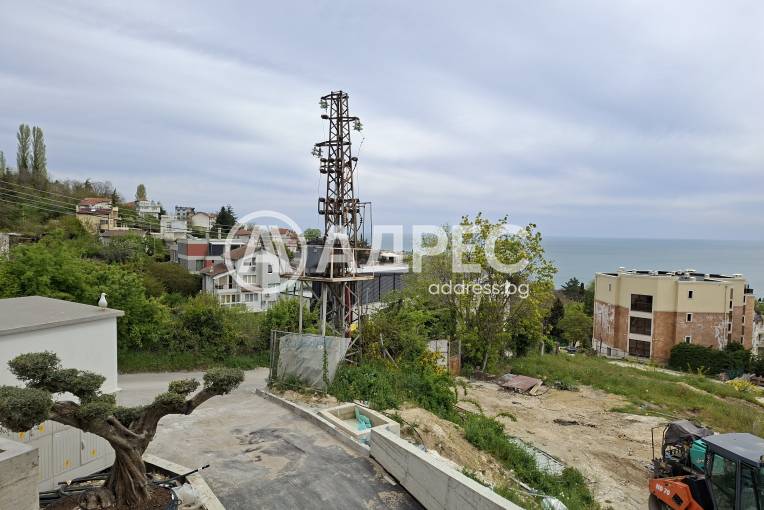 Многостаен апартамент, Варна, м-ст Свети Никола, 676344, Снимка 2
