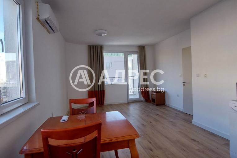 Двустаен апартамент, Варна, Бриз, 680344, Снимка 1