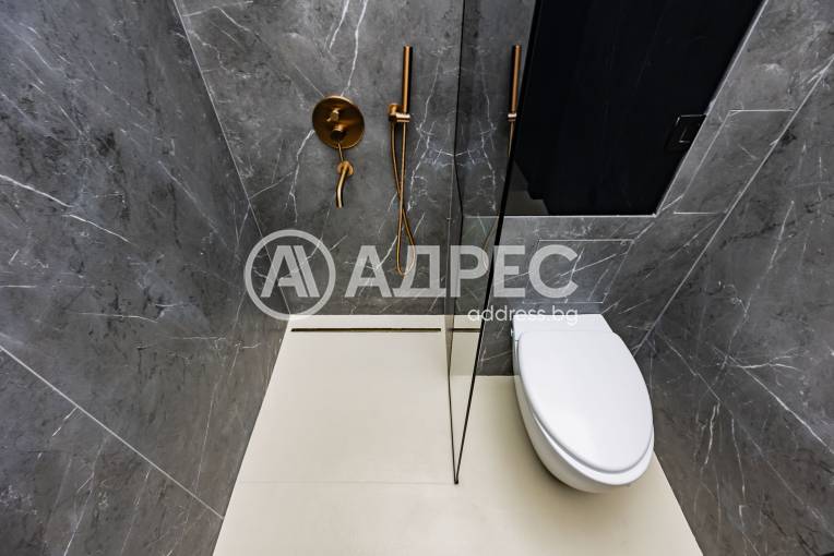 Тристаен апартамент, Варна, Идеален център, 691344, Снимка 16
