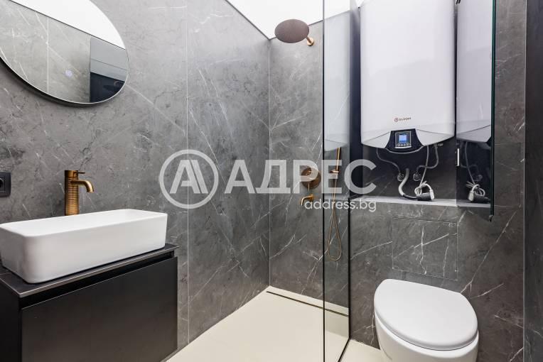 Тристаен апартамент, Варна, Идеален център, 691344, Снимка 18