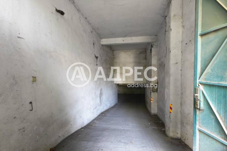 Гараж, Русе, Широк център, 702344, Снимка 3