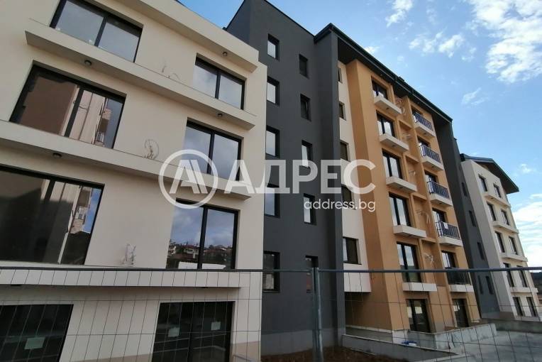 Тристаен апартамент, Варна, Виница, 532346, Снимка 1